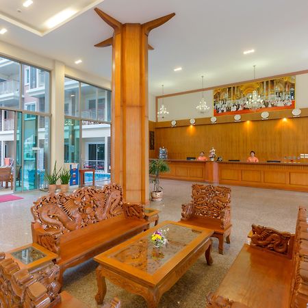 Bauman Residence Phuket Buitenkant foto