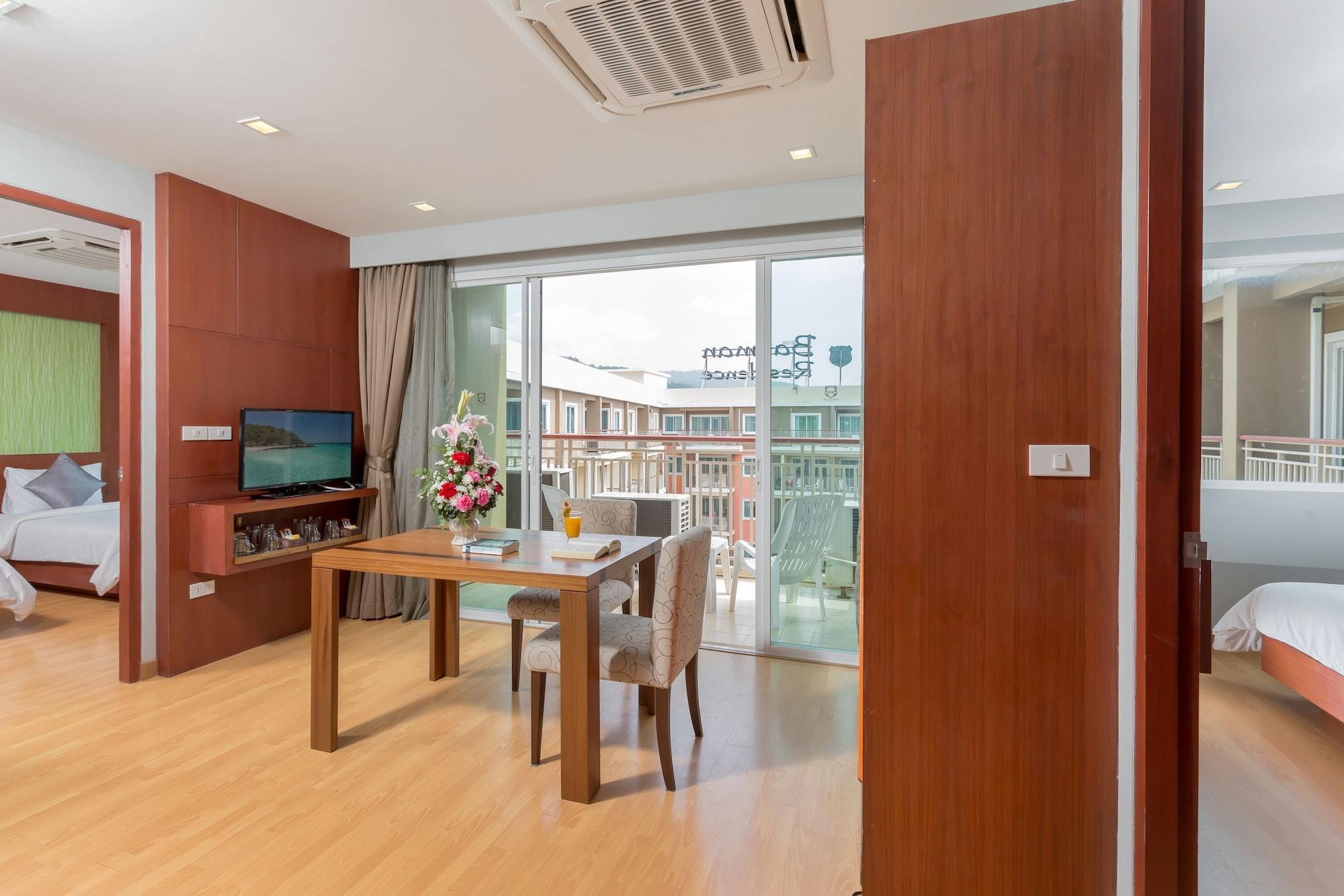 Bauman Residence Phuket Buitenkant foto